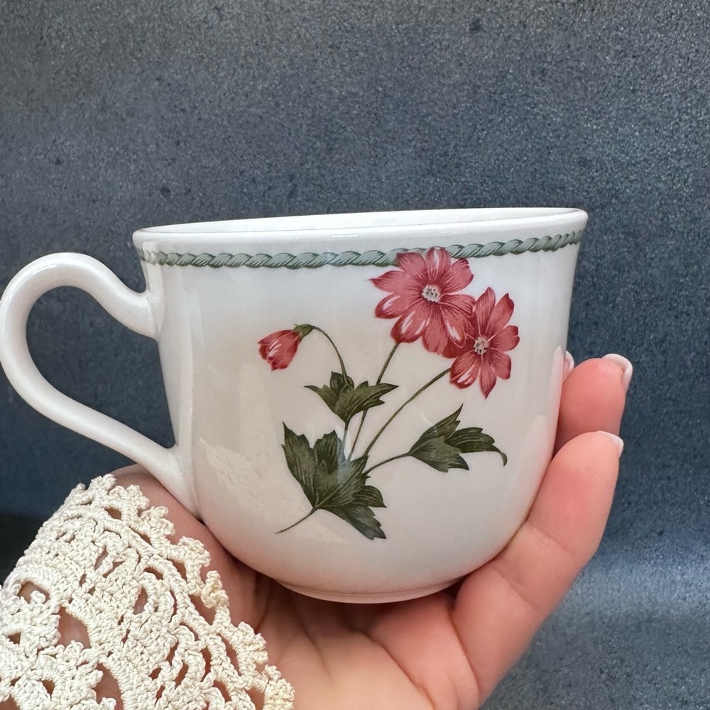 Noritake White Mug with Pink Floral Design